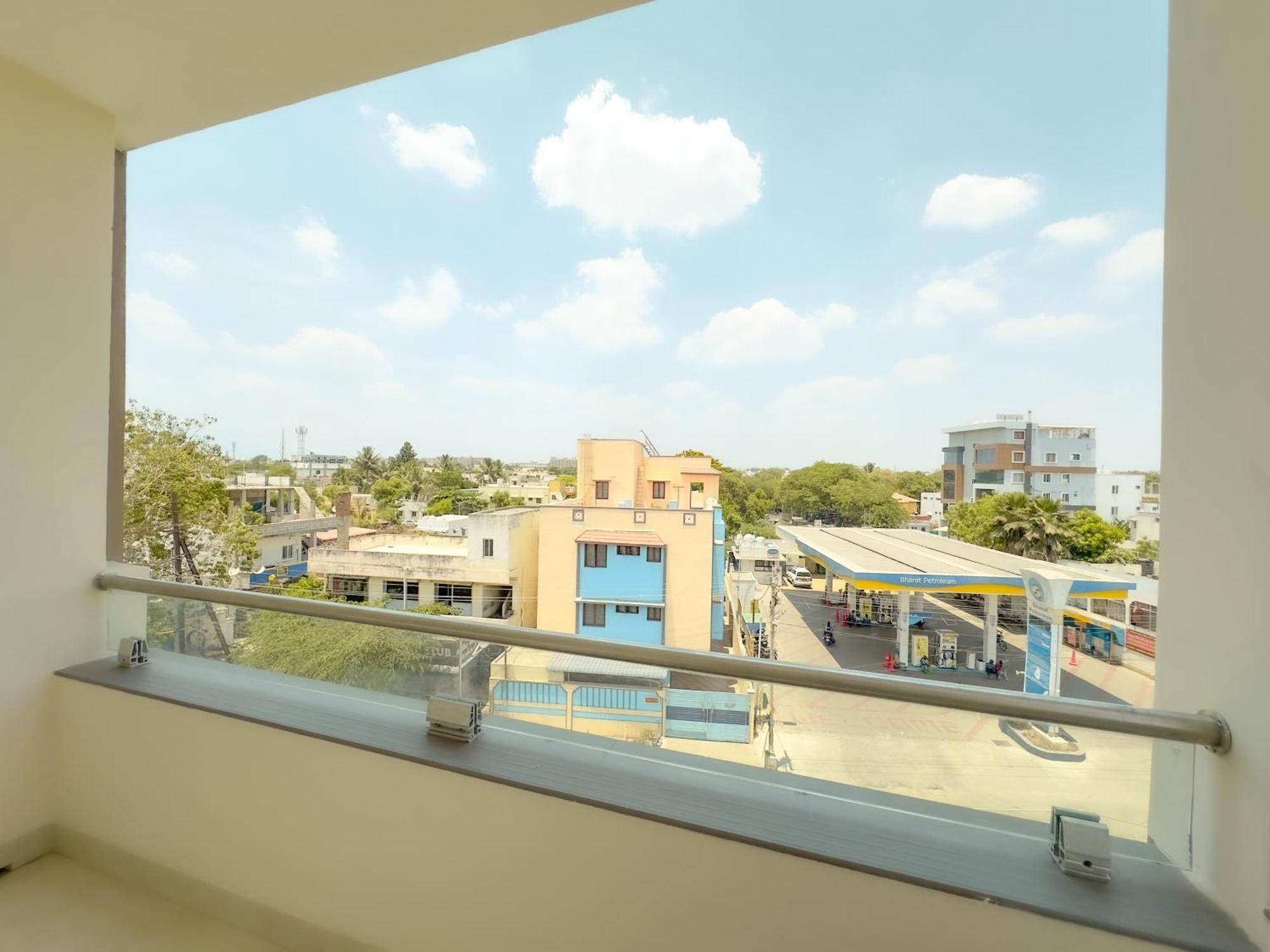 Tulip Homes Coimbatore Buitenkant foto