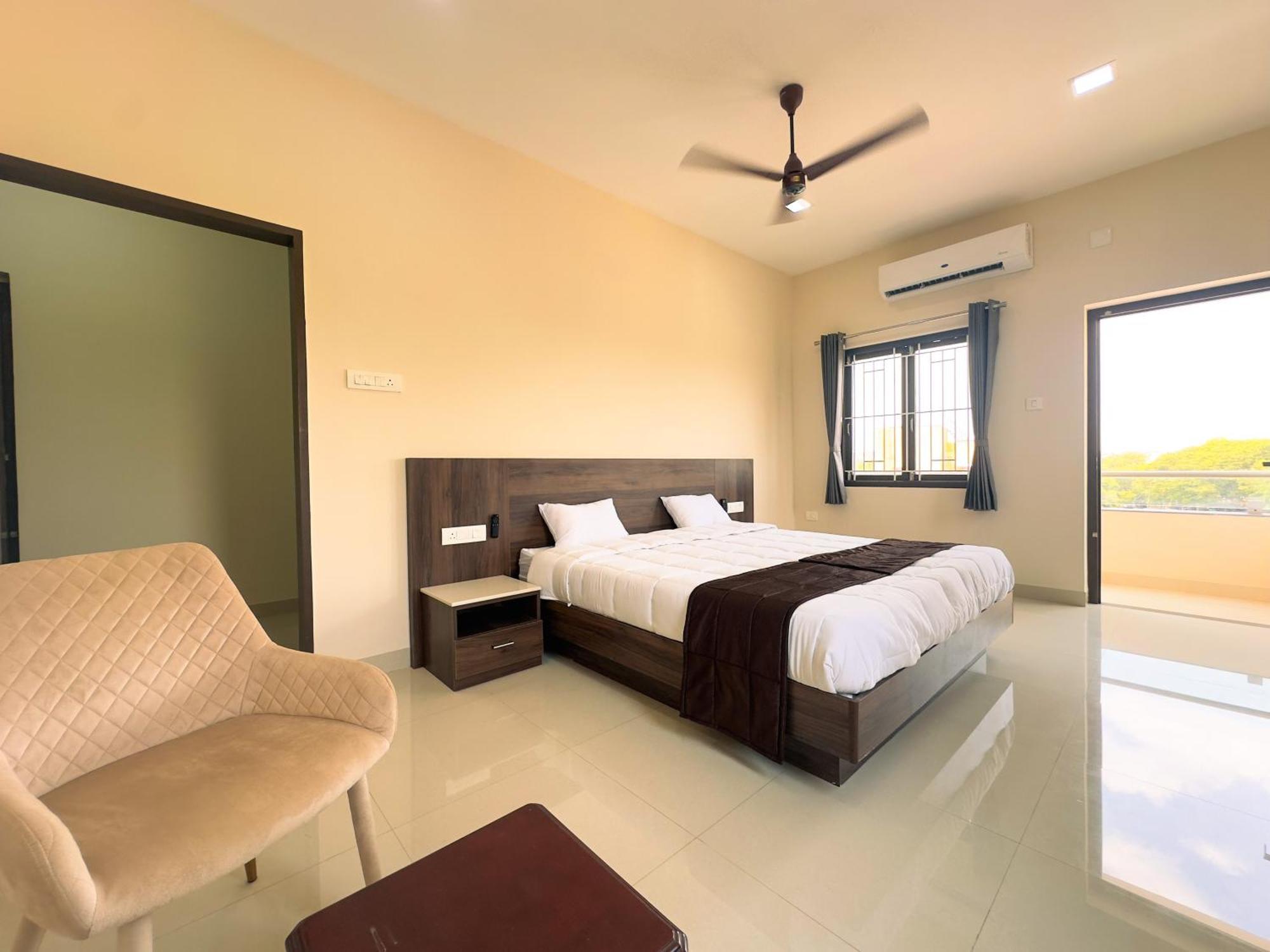 Tulip Homes Coimbatore Buitenkant foto